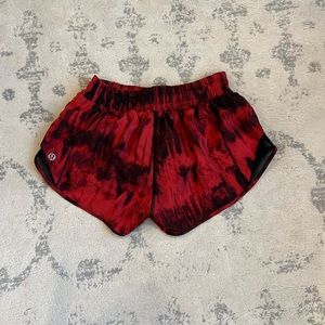 lululemon hotty hots